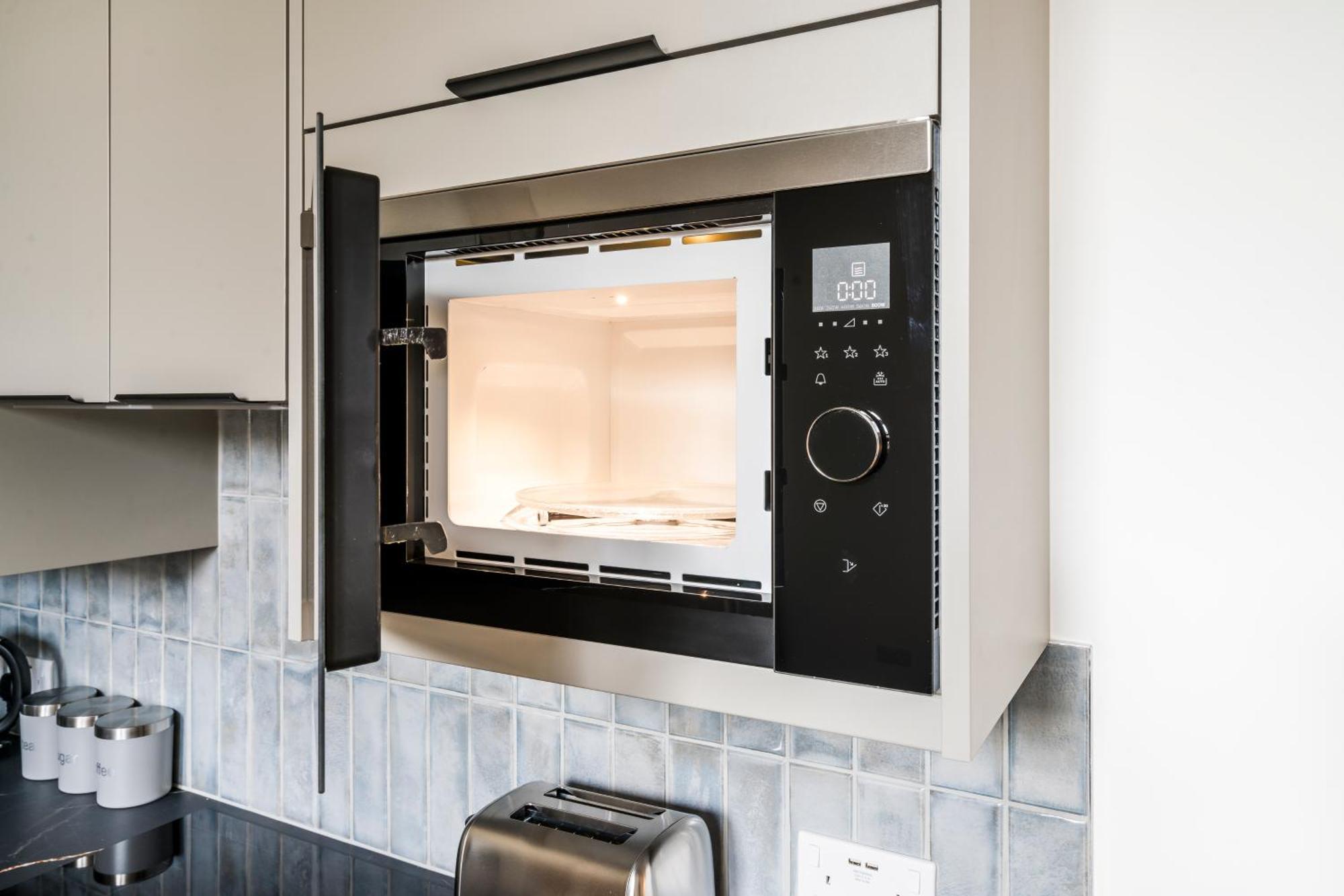 Cozy 2 Bedroom Apartment In Sutton Sutton  Buitenkant foto