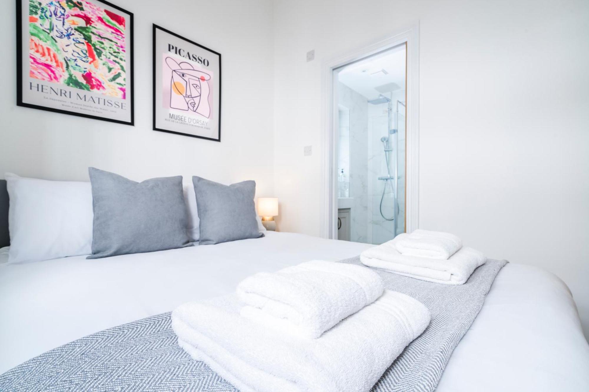 Cozy 2 Bedroom Apartment In Sutton Sutton  Buitenkant foto