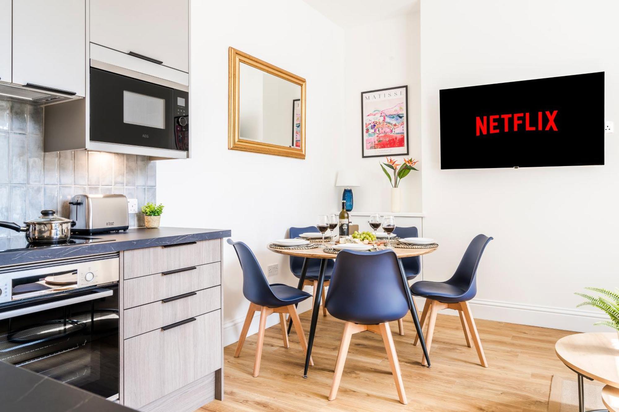 Cozy 2 Bedroom Apartment In Sutton Sutton  Buitenkant foto